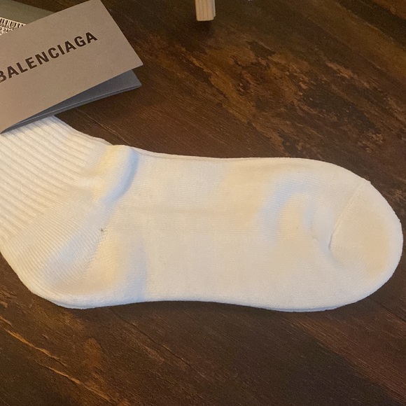 Balenciaga Glow In The Dark Socks - Picture 5 of 7